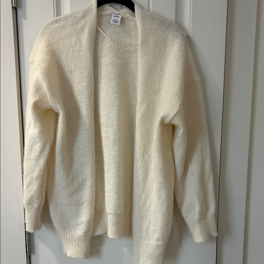 Melrose and Market Cream Women's Cardigan